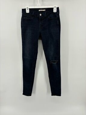 Dark Wash Women's Levi’s 710 Super Skinny Jeans Ripped Knee